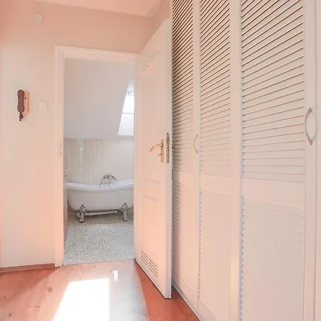 Apartament Ananas *
