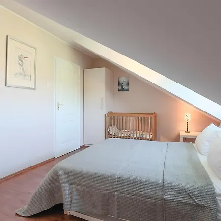 Apartament Ananas